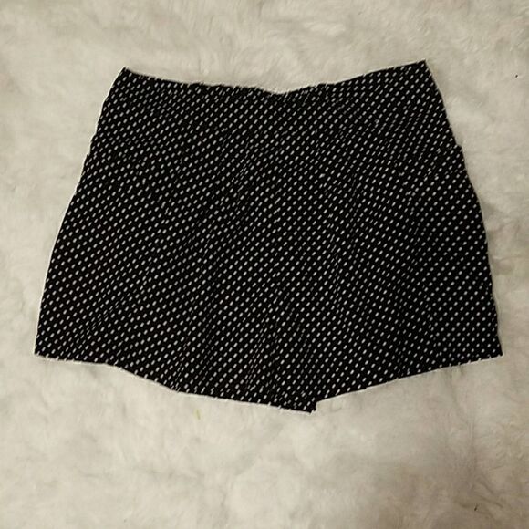 Just ginger polka dot shorts - Picture 3 of 9